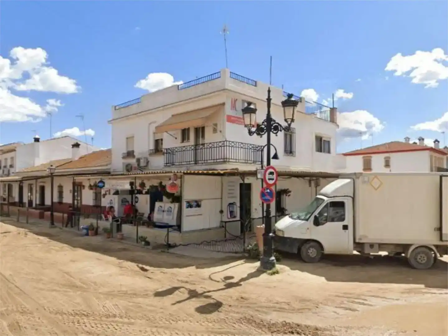 Casa adosada en venda en Almonte amb Balcó
