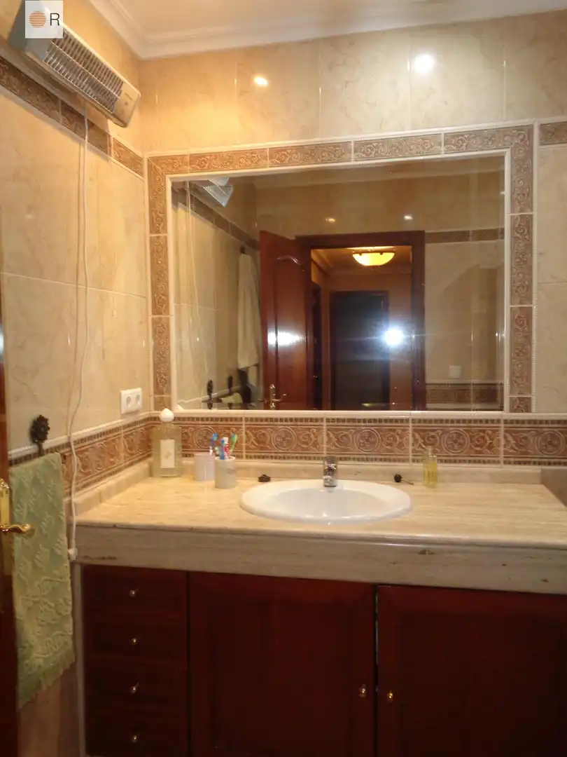 Baño de Casa o chalet en venta en Córdoba con Aire acondicionado, Jardín privado y Trastero