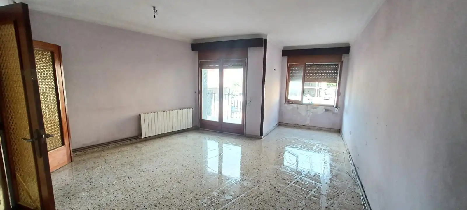 Living room of Flat for sale in Figueres