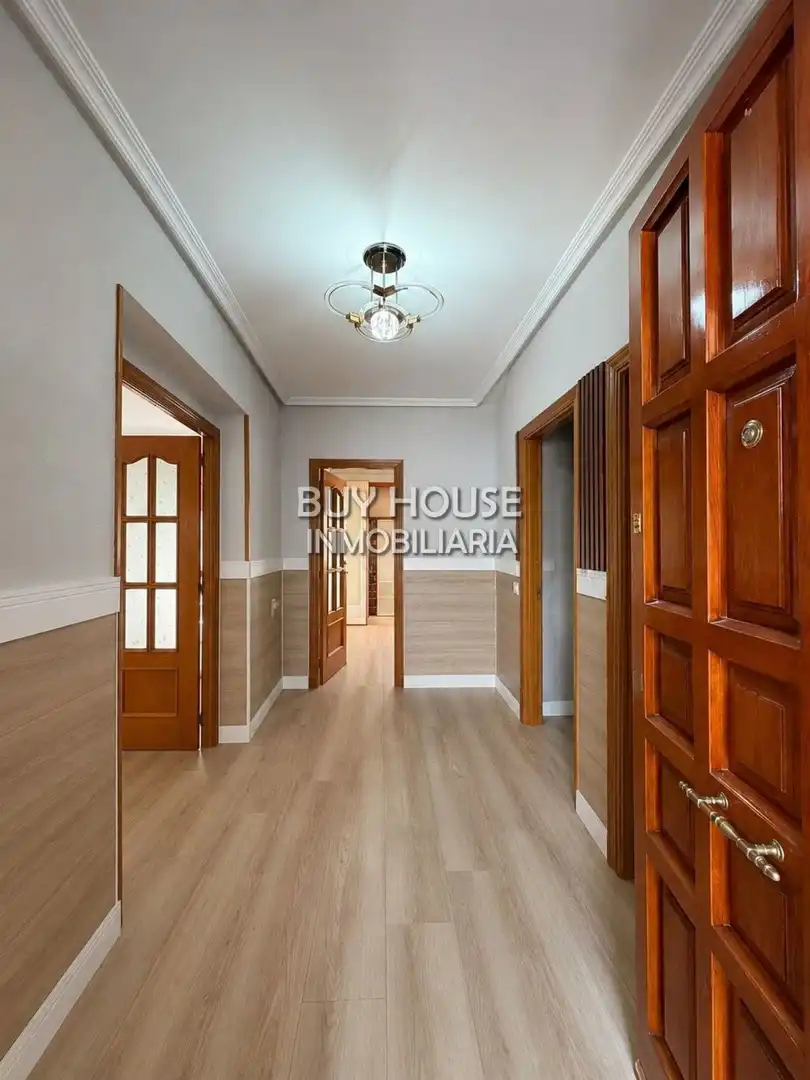 Villa con giardino in vendita a Estación - Cruz Roja, imagen 7