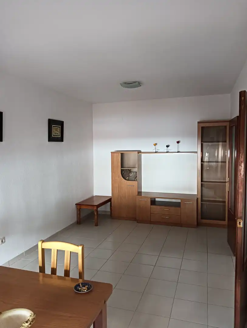 Sala de estar de Casa o chalet en venta en Villafranca de los Caballeros con Calefacción y Terraza