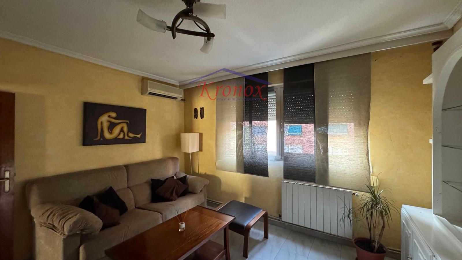 Living room of Flat for sale in  Madrid Capital  with Air Conditioner, Heating and Terrace