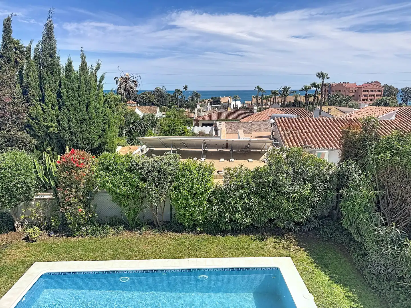 Jardí de Casa o xalet en venda en Manilva amb Aire condicionat, Jardí privat i Terrassa