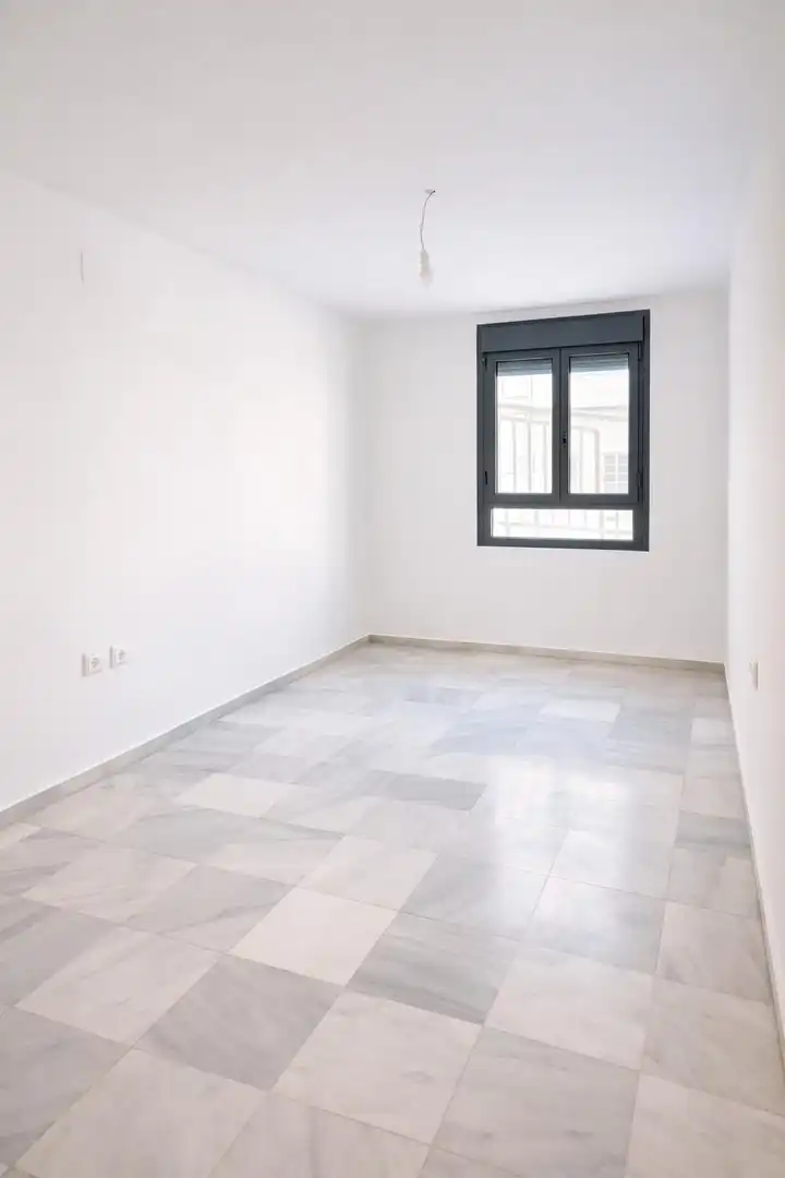 Wohnung zum Verkauf in  Cádiz Capital mit Heizung