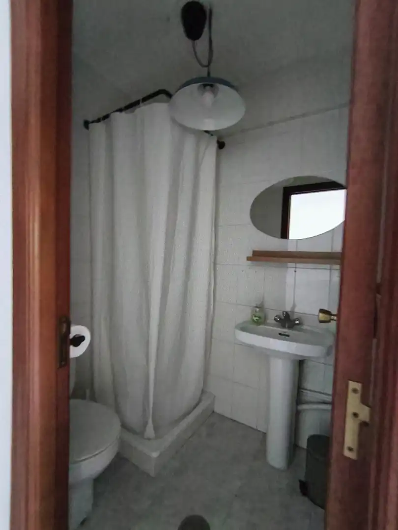 Baño de Local de alquiler en Culleredo