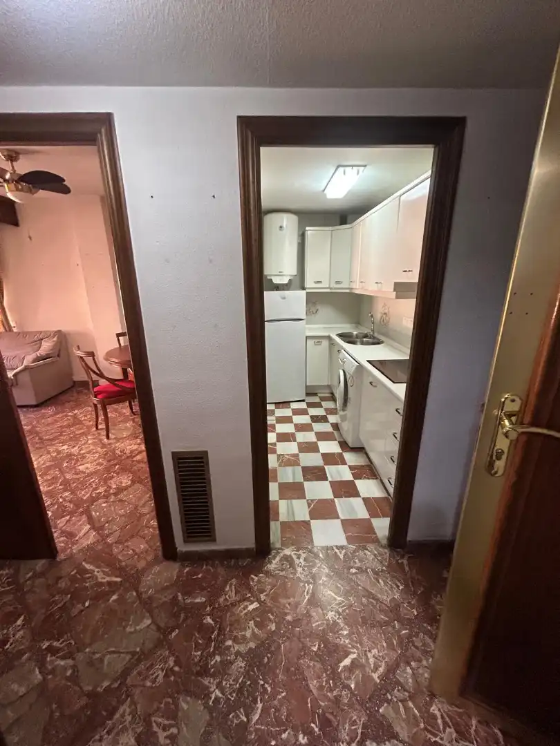 Küche von Wohnungen zur Miete in Granada mit Klimaanlage, Heizung und Möbliert