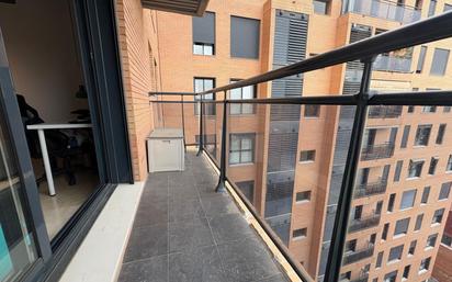Terrassa de Pis de lloguer en  Valencia Capital amb Aire condicionat, Calefacció i Jardí privat