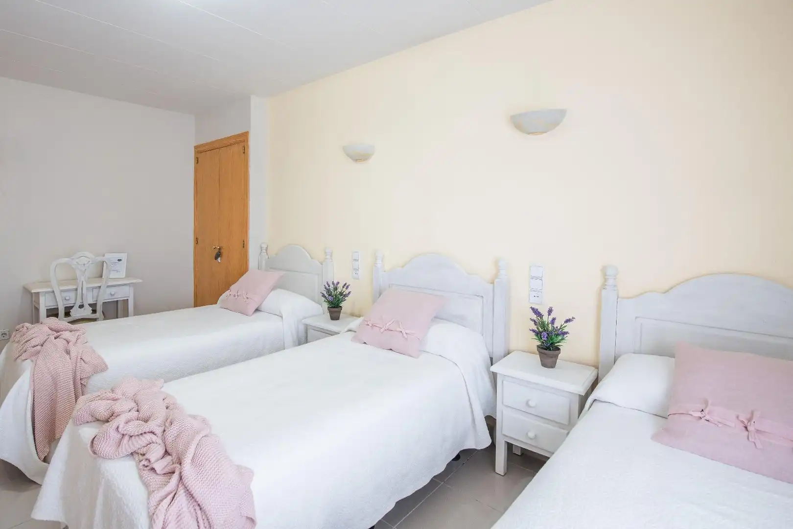 Casa con terraza en venta en Avenida PIRINEUS, imagen 29