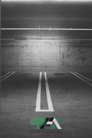 Garaje en Venta en Calle la Libertad en Baeza