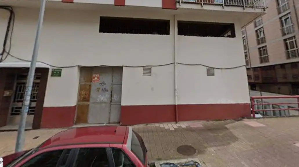 Local comercial en venda a Plaza de España