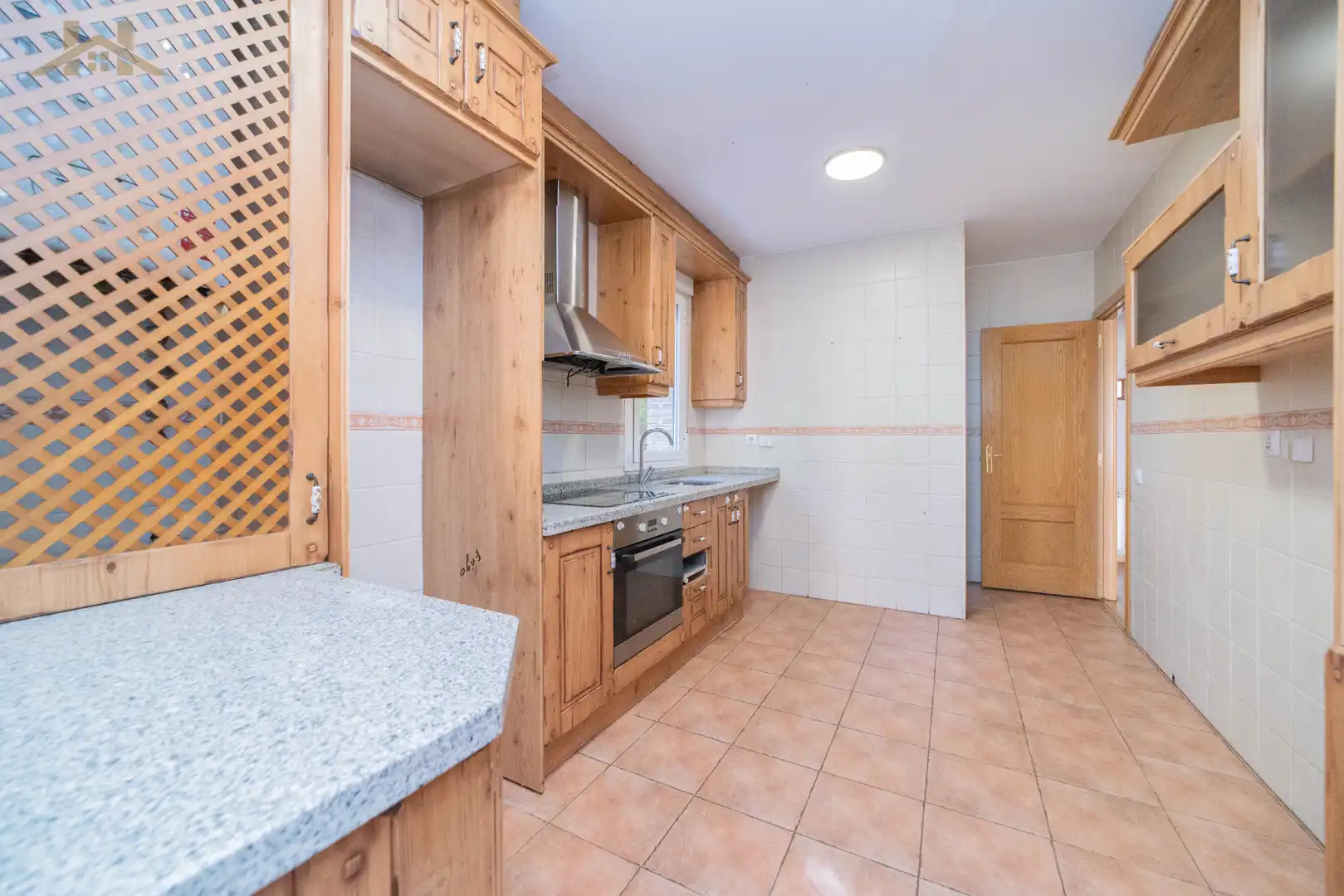 Cocina de Casa adosada en venta en Carranque con Aire acondicionado, Calefacción y Jardín privado