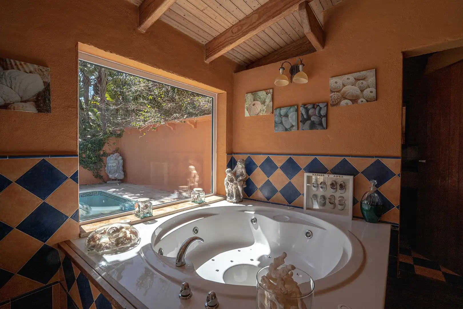 Bathroom of Houses for sale in Maó - Mahón  with Air Conditioner, Private garden and Terrace