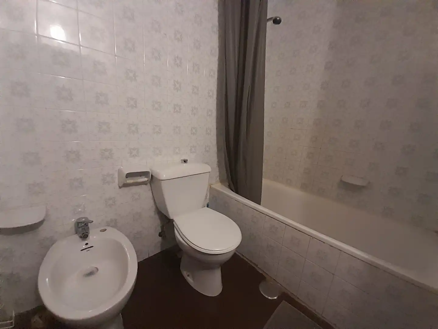 Bany de Pis en venda en PAU 2-600