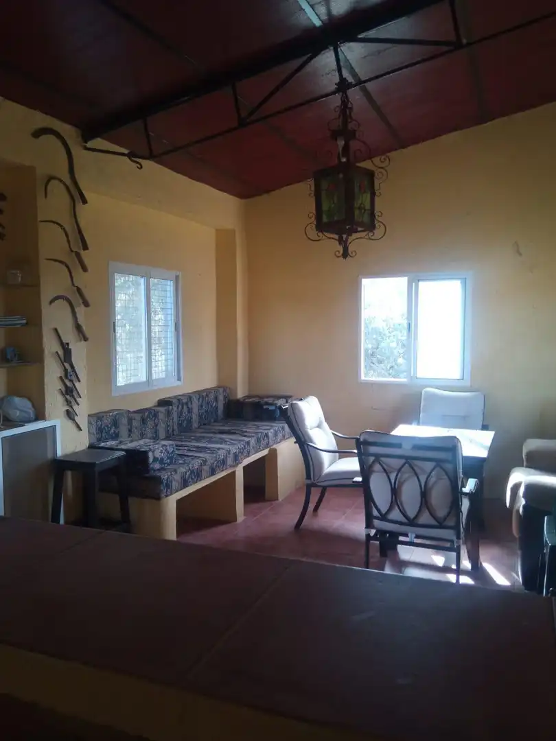 Sala d'estar de Finca rústica en venda en Cardeña