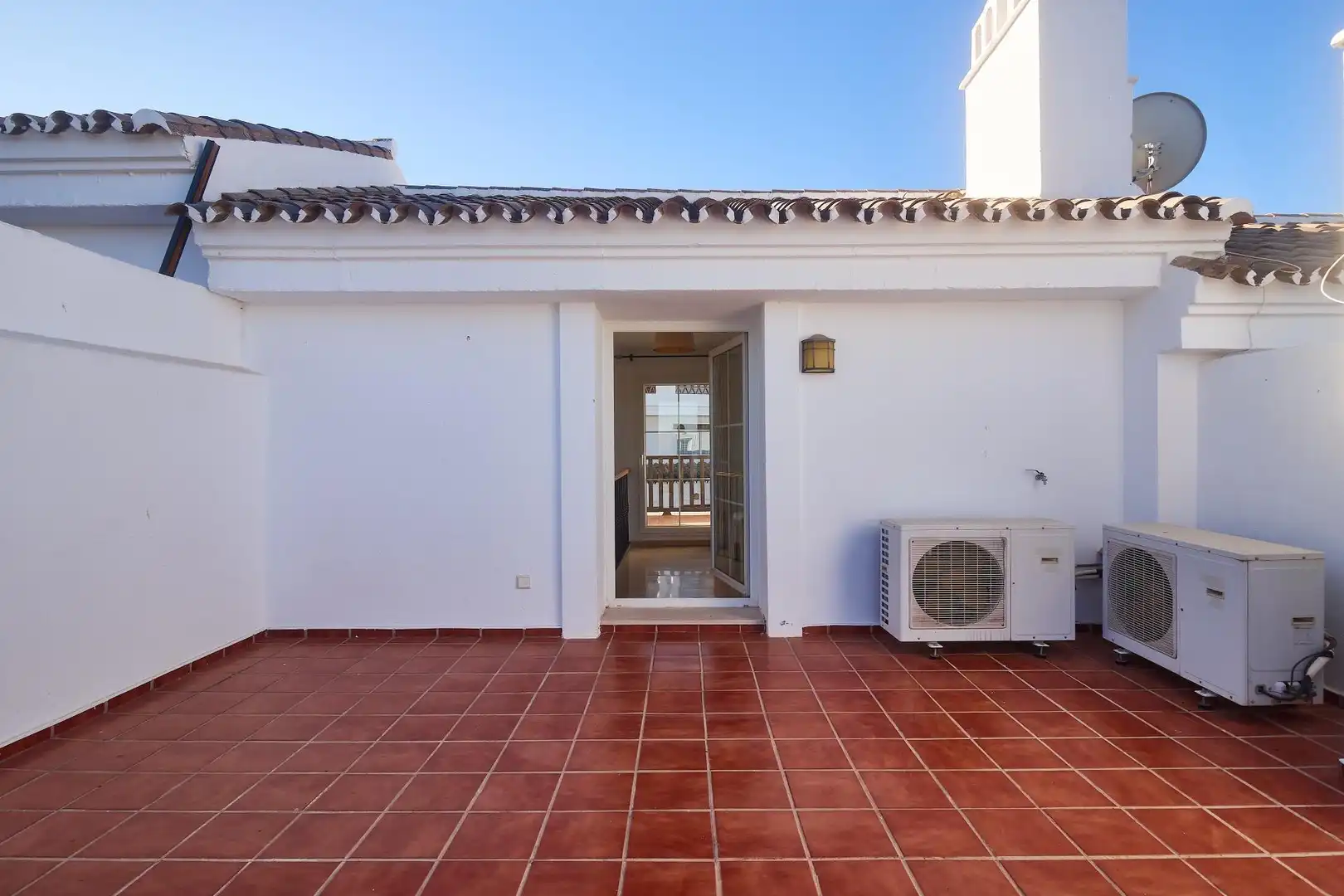 Casa adosada en venta en Buenavista - Lauro Golf