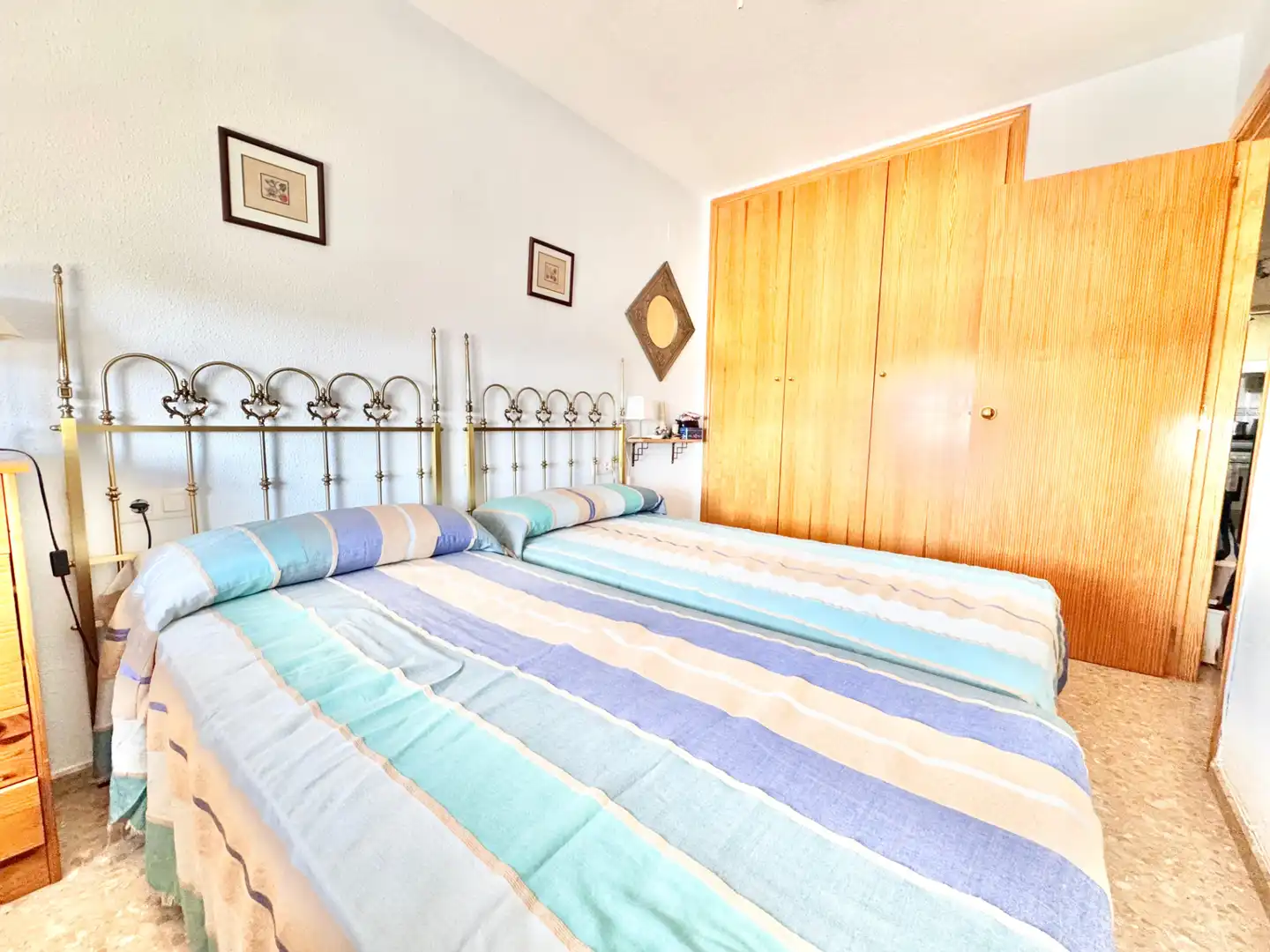 Dormitori de Apartament de lloguer en Canet d'En Berenguer amb Aire condicionat, Terrassa i Moblat