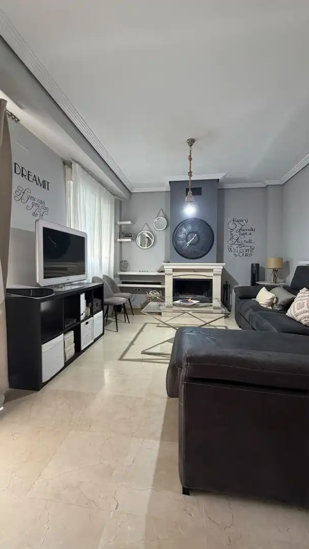Sala de estar de Casa o chalet en venta en Córdoba con Aire acondicionado, Calefacción y Jardín privado