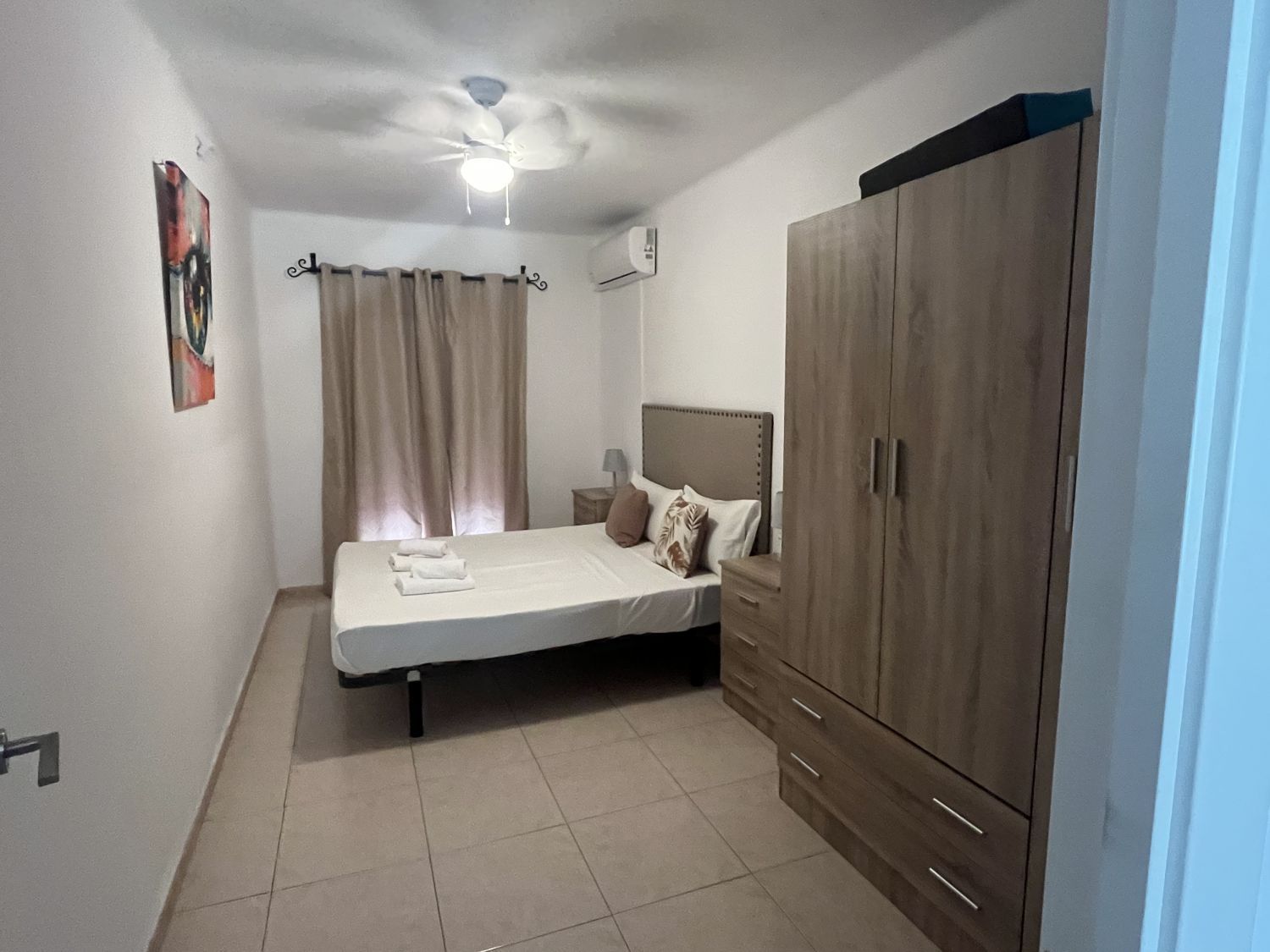 Habitación de Piso en venta en  Sevilla Capital con Aire acondicionado y Balcón