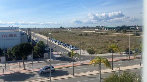 Photo 2 of Flat to rent in Centro - Doña Mercedes, Sevilla