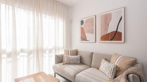 Foto 2 de Pis de lloguer a Calle las Piñas, Los Pacos, Málaga