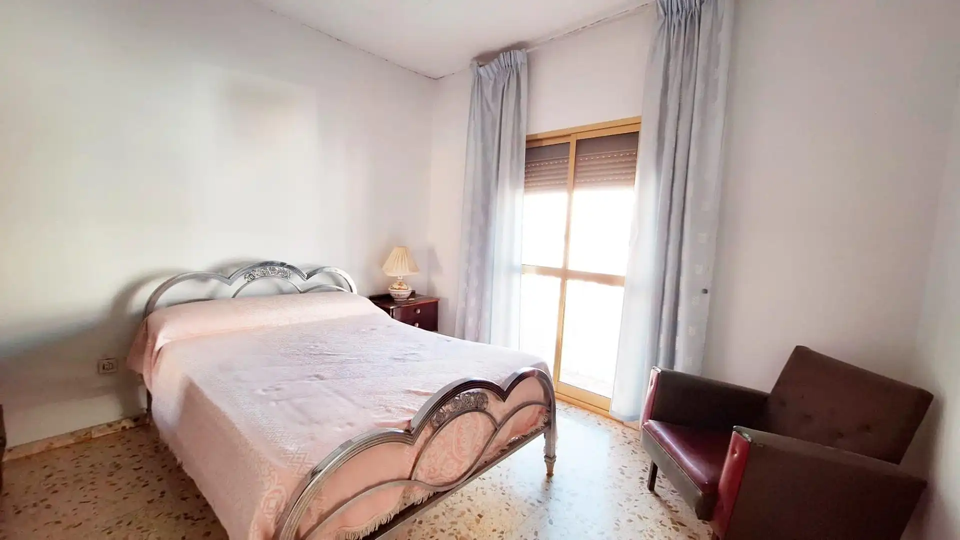 Dormitori de Casa o xalet en venda en Córdoba amb Terrassa i Traster
