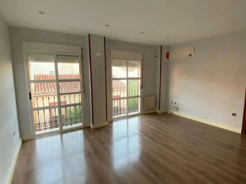 Wohnung zum Verkauf in Calle Juan Pablo Morís y Víctimas del Terrorismo 11, imagen 3