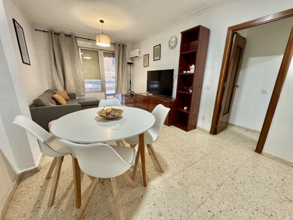 Flat to share in Ciudad Jardín - Zoco, Poniente-Sur