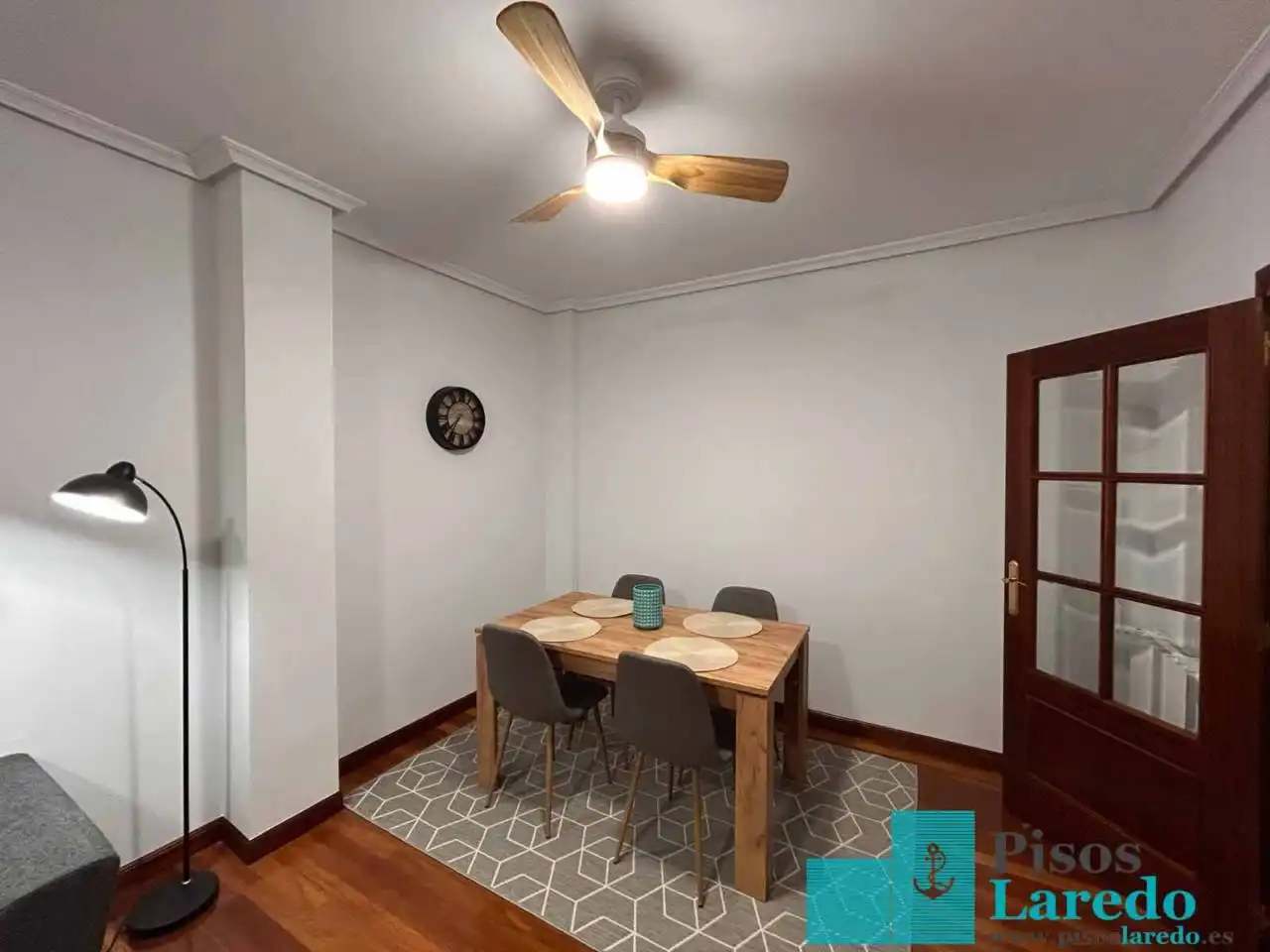 Flat for rent in Calle Badames, 27, Voto