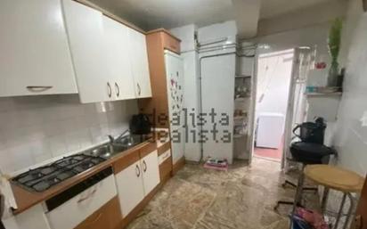 Cuina de Pis en venda en Burgos Capital amb Calefacció, Terrassa i Traster