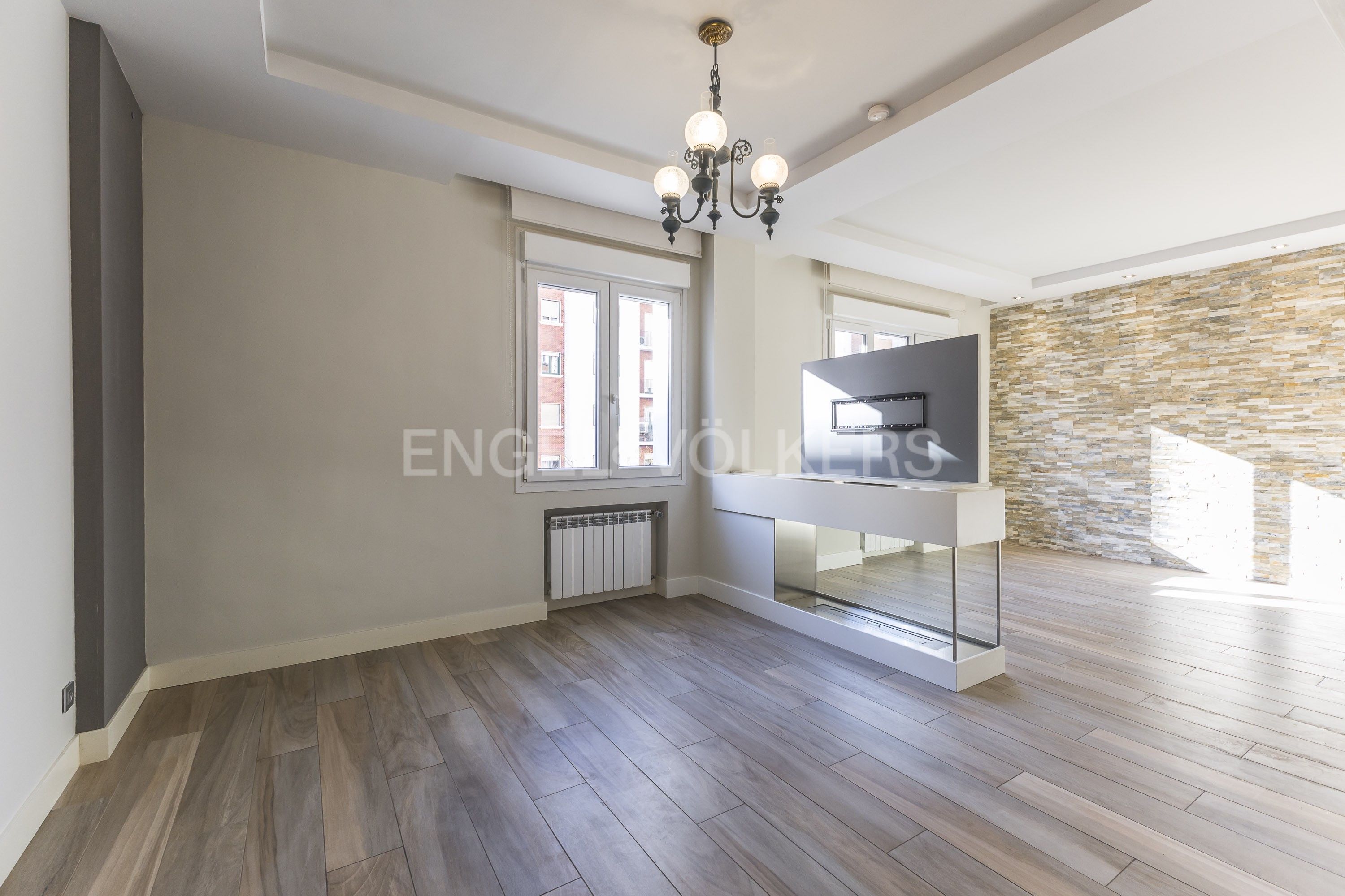 Living room of Apartment for sale in  Madrid Capital  with Air Conditioner and Heating