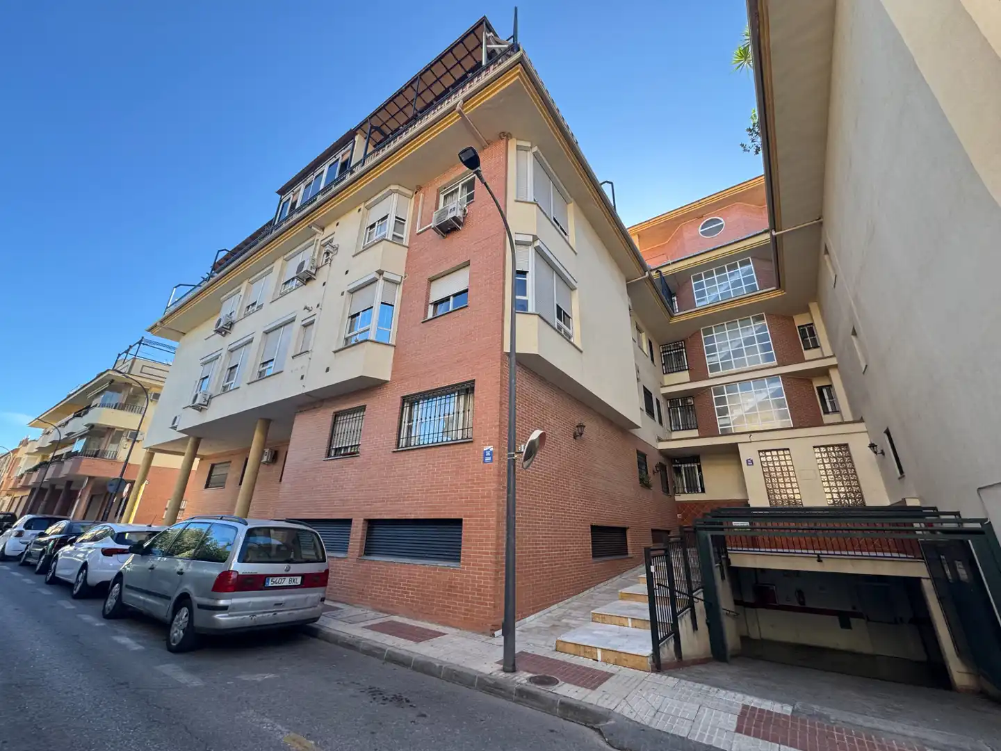 Vista exterior de Garaje en venta en Maracena