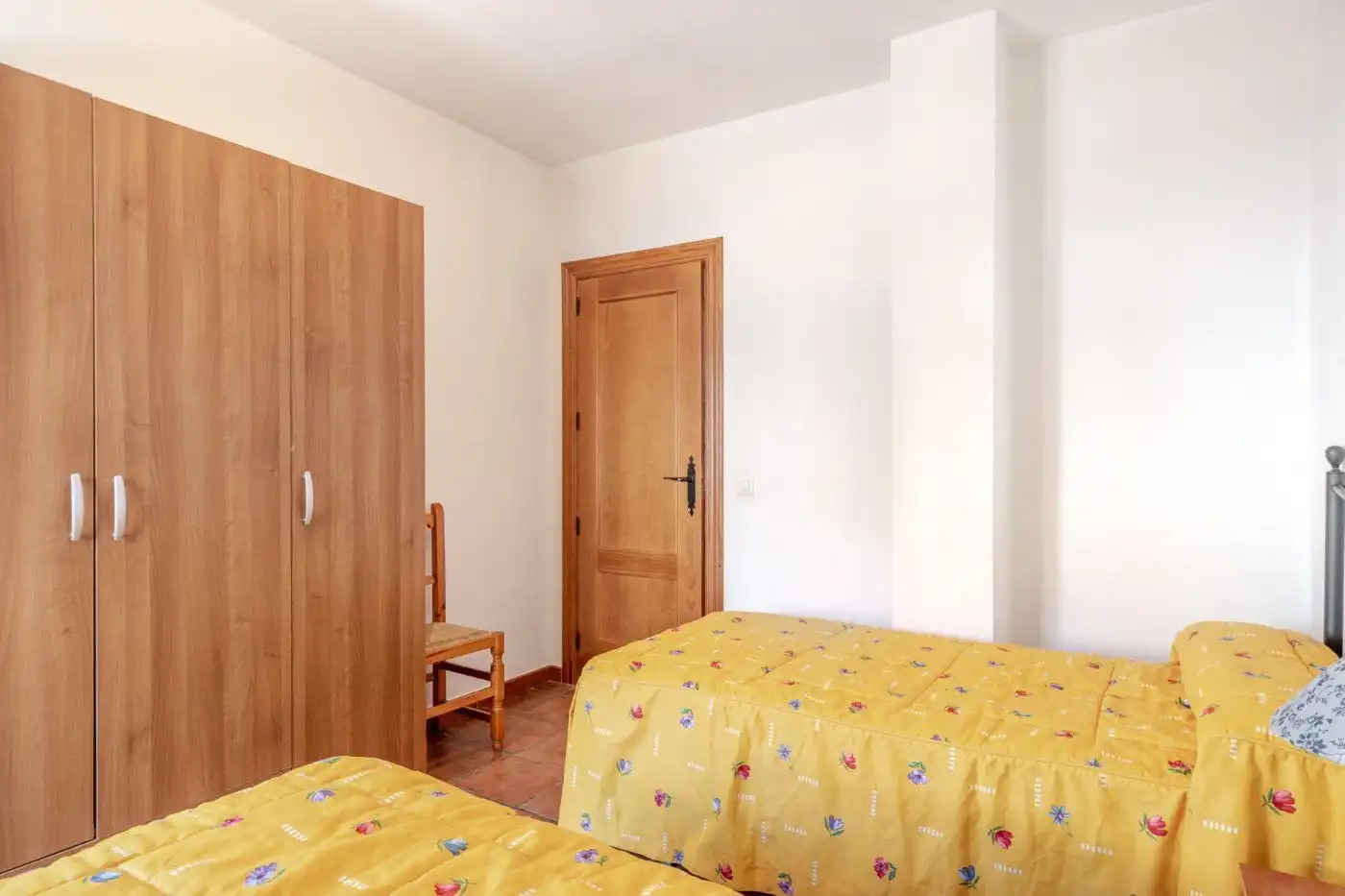 Dormitori de Casa o xalet en venda en El Pinar amb Aire condicionat, Jardí privat i Terrassa