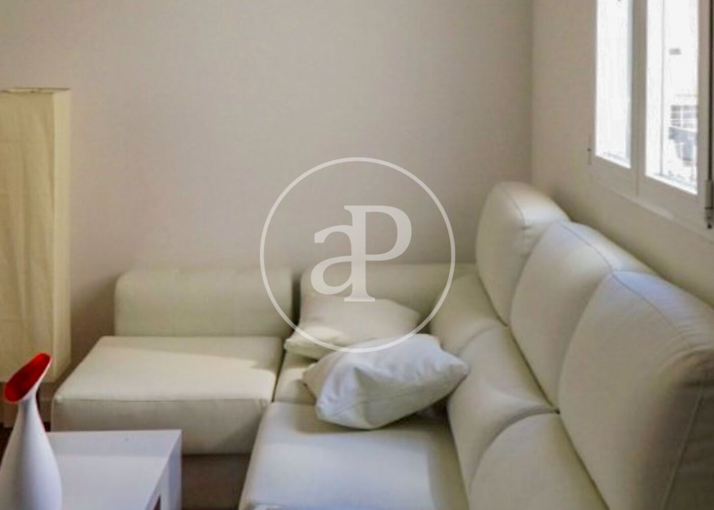 Living room of Attic to rent in  Madrid Capital  with Air Conditioner, Heating and Storage room