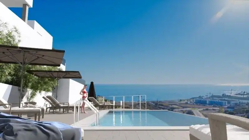 Piscina de Apartament en venda en Vélez-Málaga amb Calefacció, Terrassa i Traster