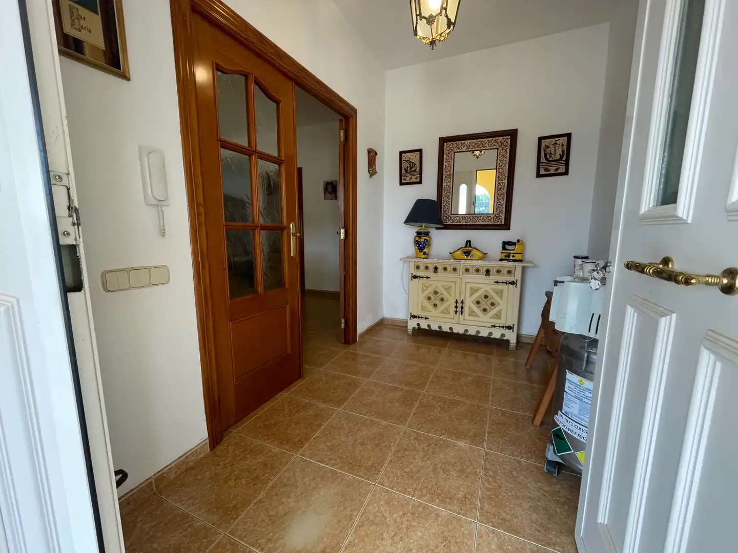 Chalet con terraza en venta en Agullent, imagen 2