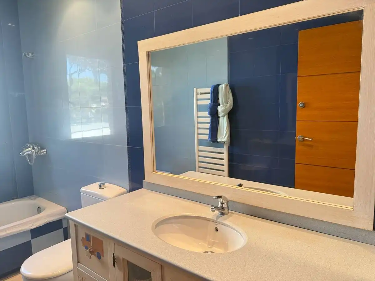 Bathroom of Houses for rent in Castelldefels  with Air Conditioner, Private garden and Terrace