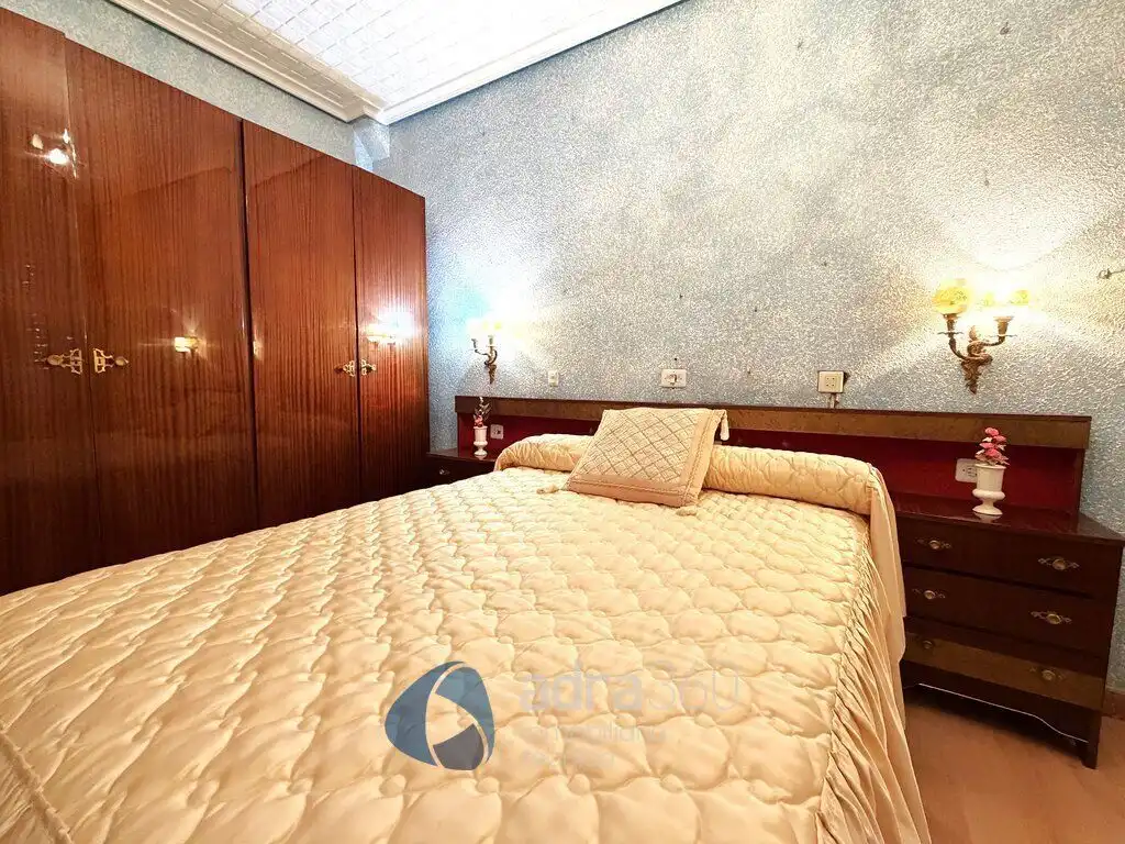 Bedroom of Attic for sale in  Logroño  with Terrace and Storage room