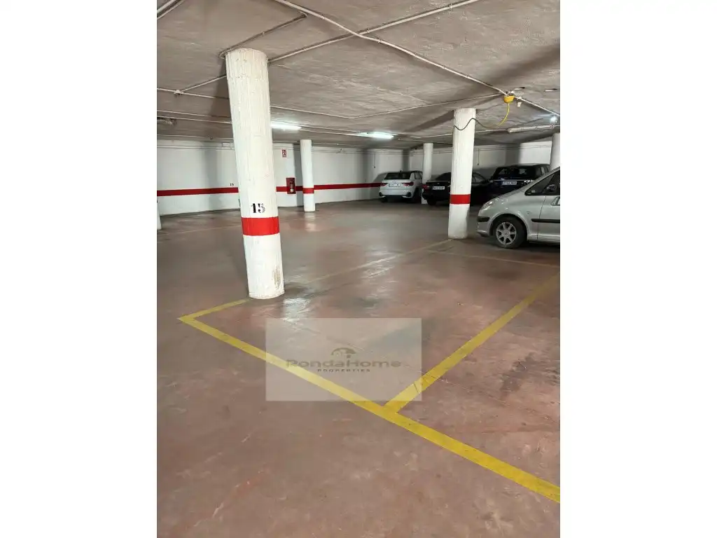 Wohnung zur Miete in Calle Camilo Jose Cela, Puerto Deportivo
