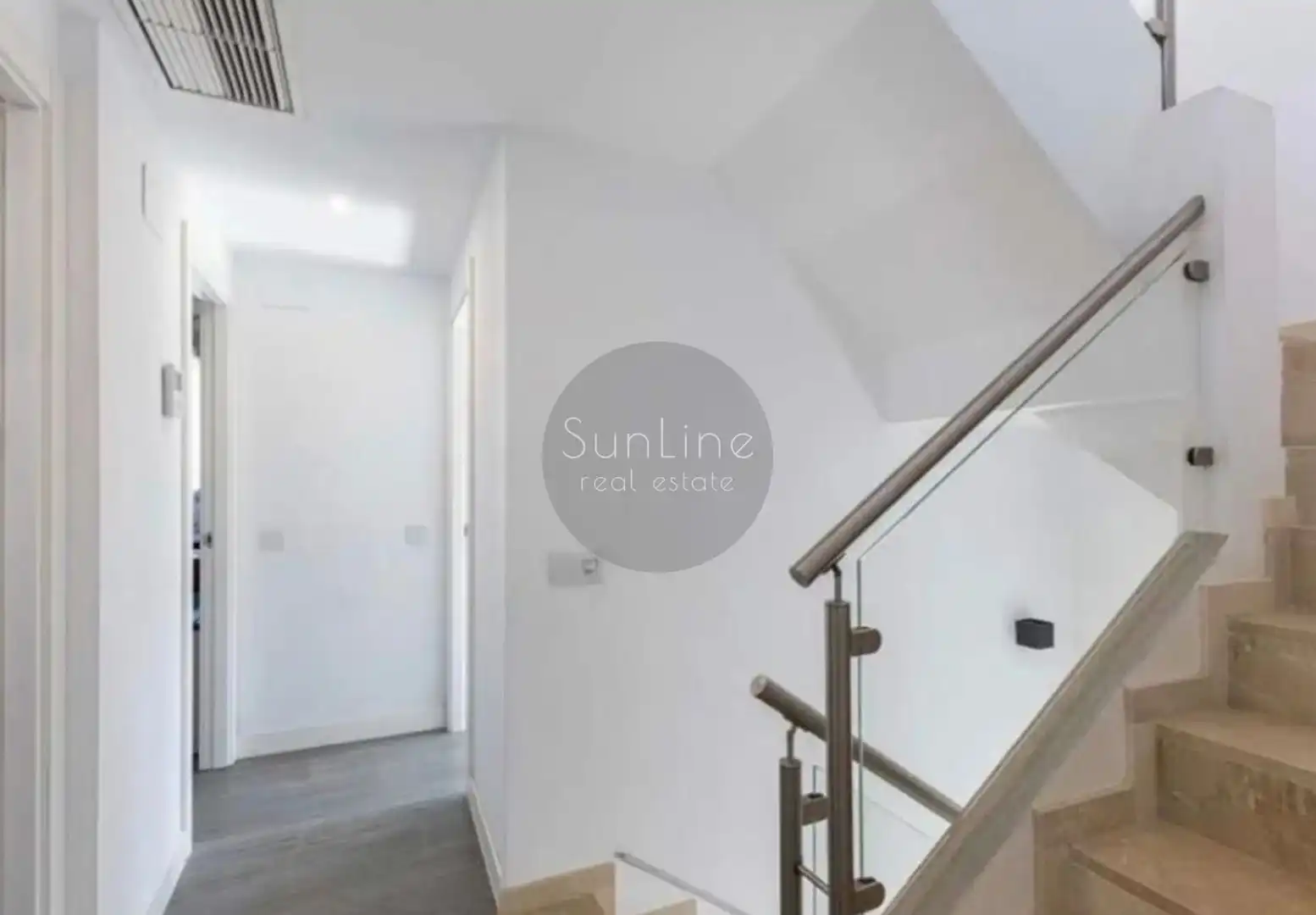 Terraced house with pool for sale in Carrer de Pere Delmonte i Hurtado, imagen 13