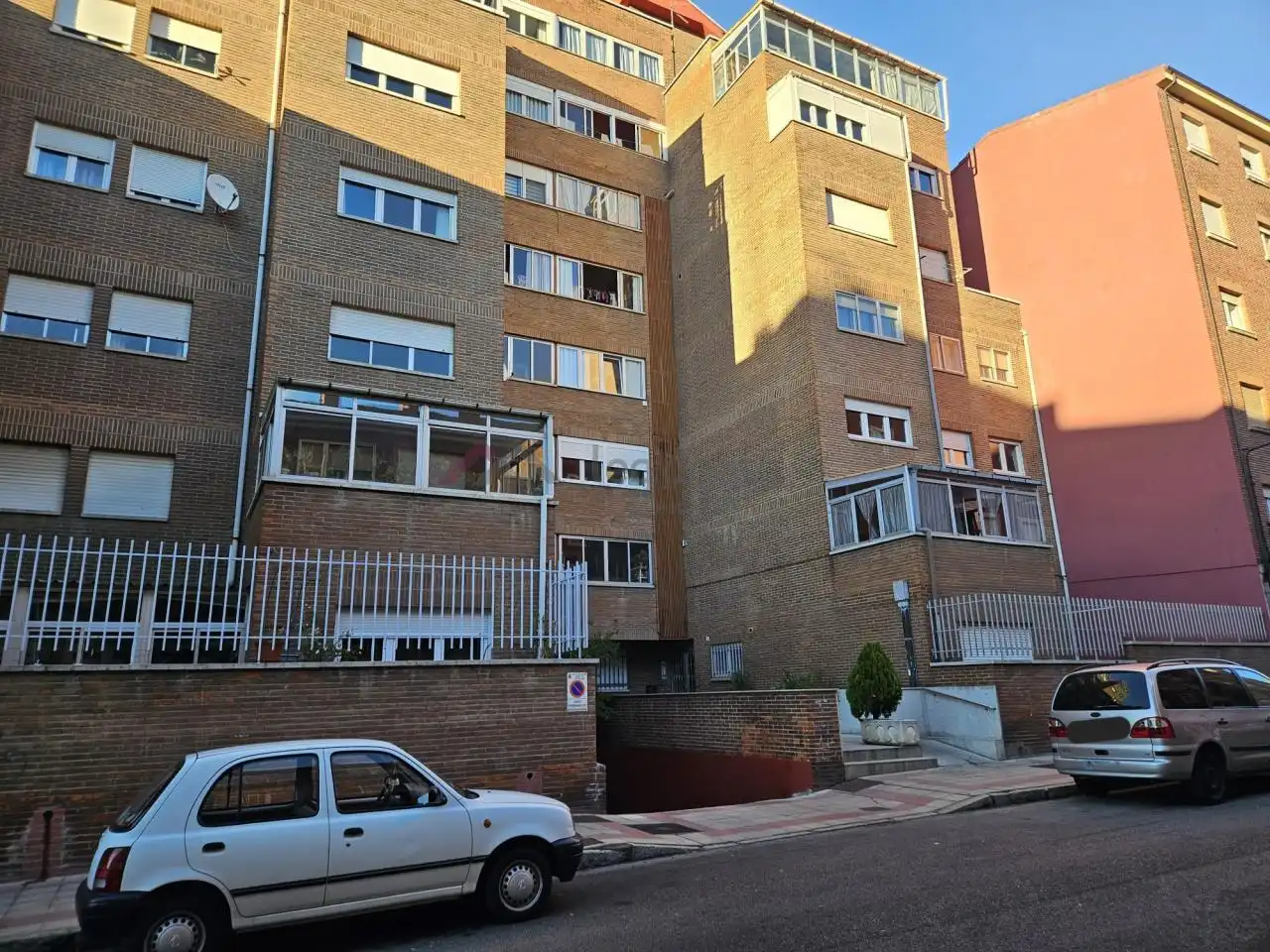 Exterior view of Garage for sale in León Capital 
