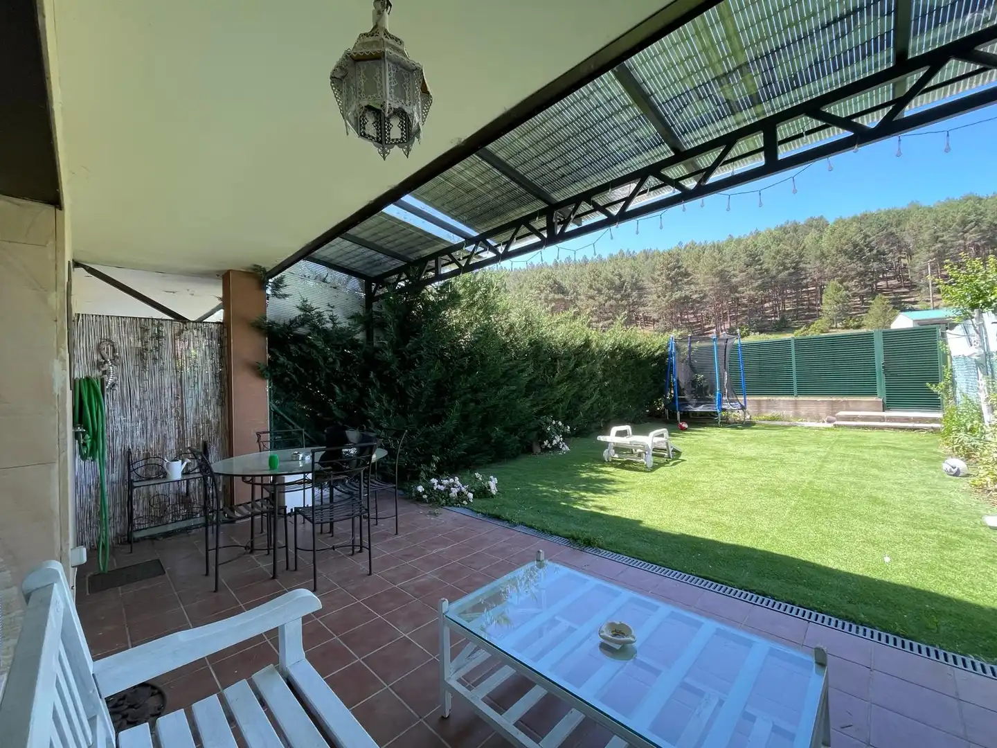 Terraza de Casa adosada en venta en San Leonardo de Yagüe con Calefacción, Jardín privado y Parquet