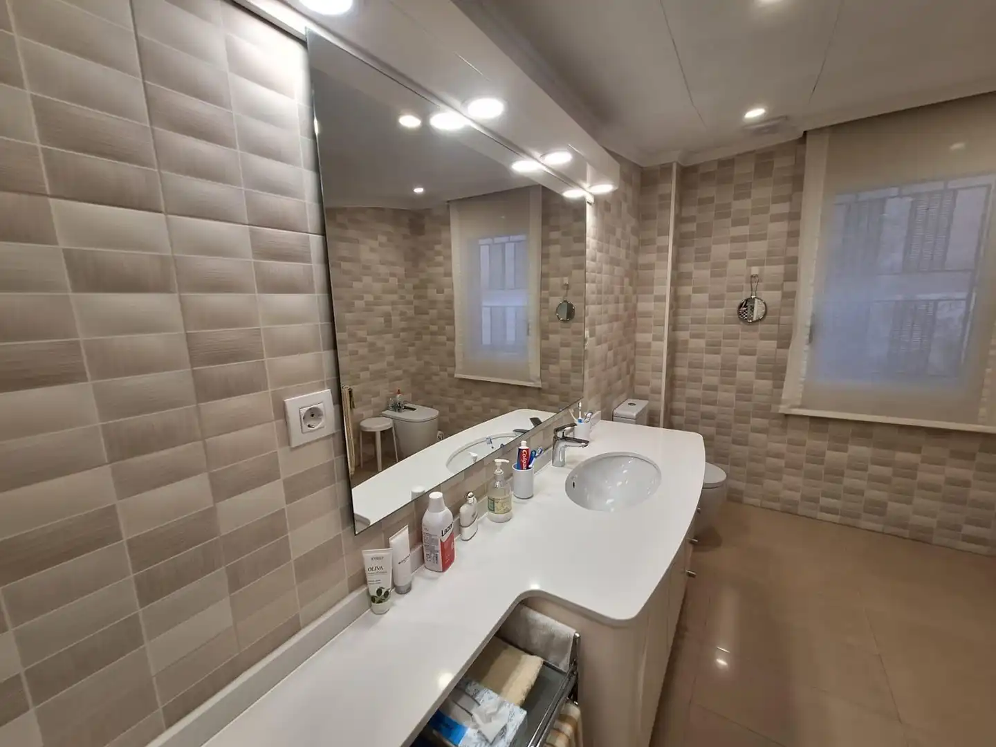 Baño de Casa o chalet en venta en Castellar del Vallès con Jardín privado, Terraza y Trastero