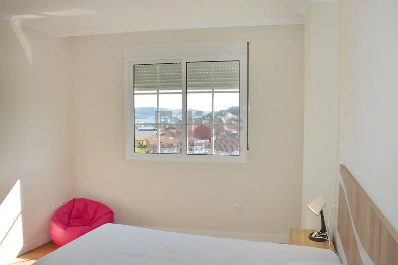 Bedroom of Flat for sale in Camariñas  with Storage room, Furnished and Balcony