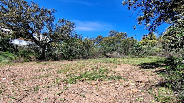 Terreno residencial en Venta en Calle Osuna, 6 en Los Lagos