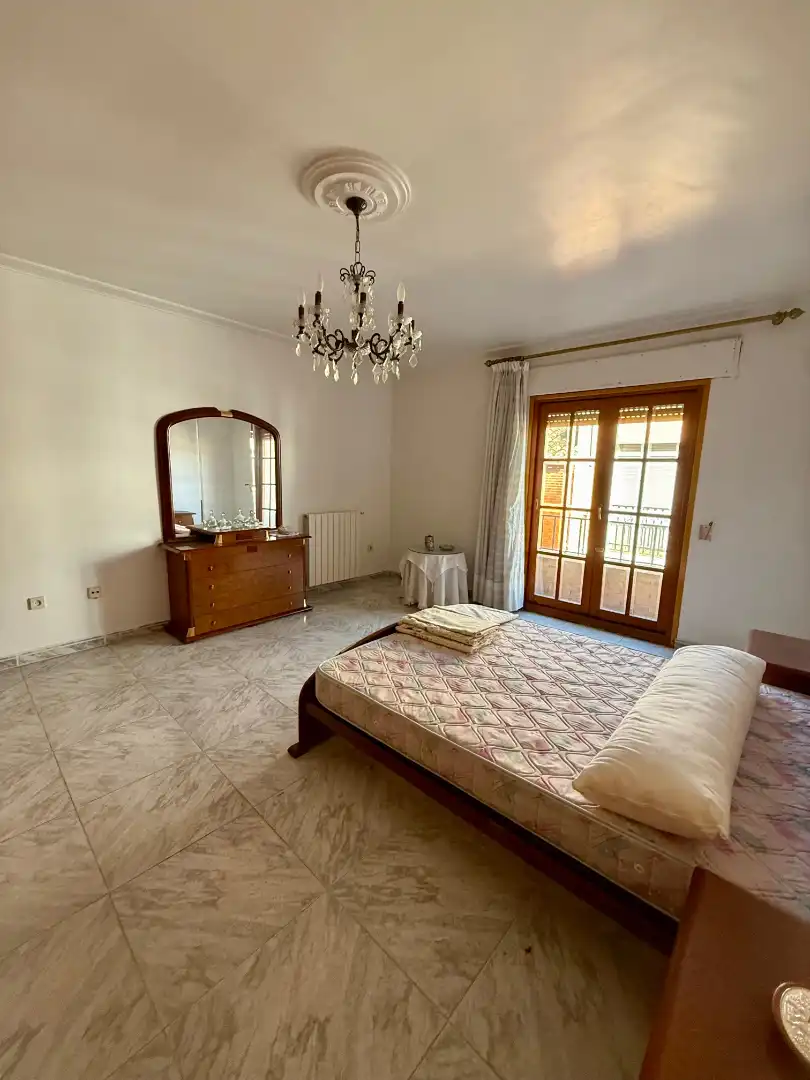 Habitación de Casa adosada en venta en Picassent con Calefacción, Terraza y Amueblado
