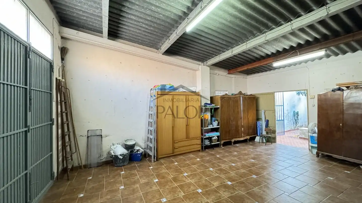 Houses for sale in La Pobla Llarga  with Private garden, Terrace and Storage room