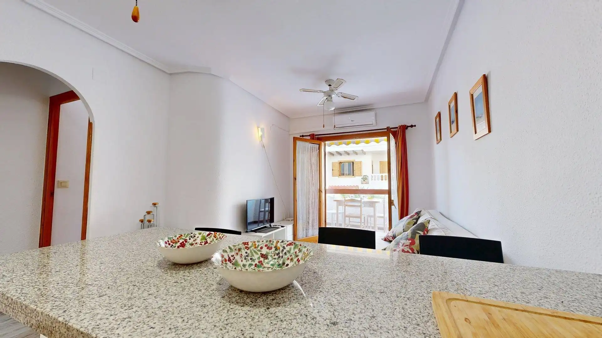 Appartement compact avec piscine à louer à Calle Islas Baleares 46, imagen 4