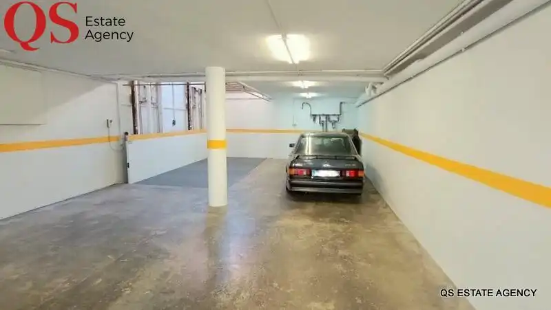 Parking de Casa adosada en venta en Pineda de Mar con Aire acondicionado, Calefacción y Terraza