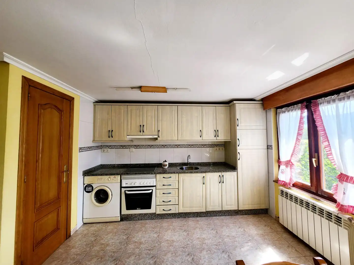 Küche von Wohnungen zum Verkauf in Villayón mit Heizung