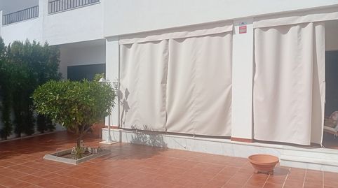 Foto 5 de Casa adosada en venta en El Rompido, Huelva